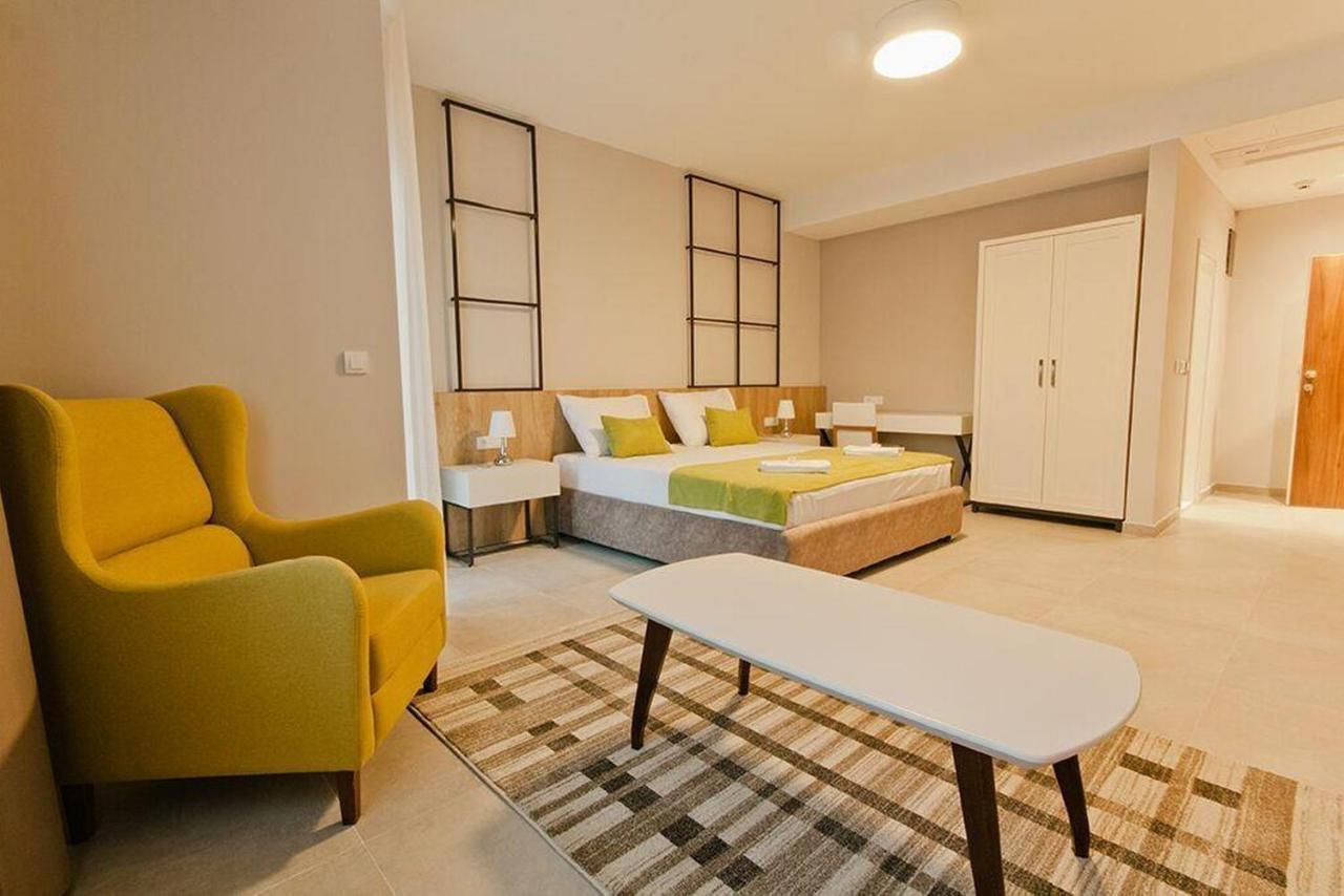 Hotel Hills Ulcinj Esterno foto