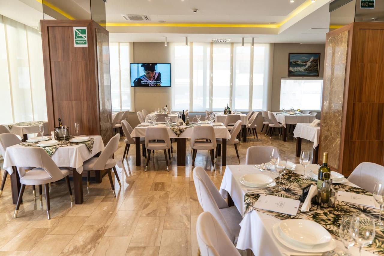 Hotel Hills Ulcinj Esterno foto